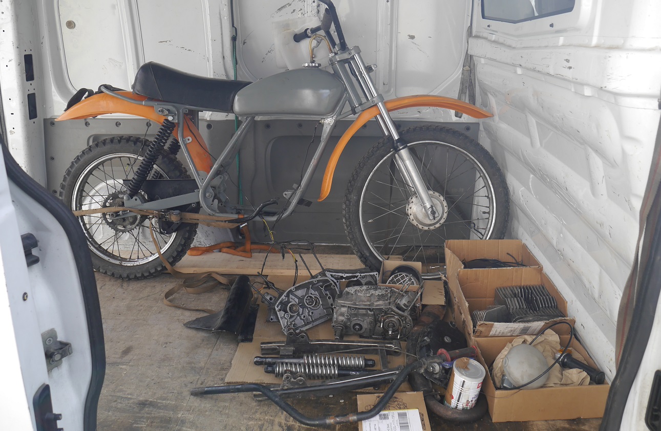 P1040133C.jpg
